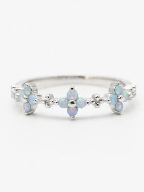 S925 Sterling  Silver Opal Flower Band Ring. New.